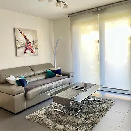 Apartment Robertsau, Jardin En Strasbourg
